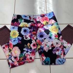 Old Navy Active Floral Leggings